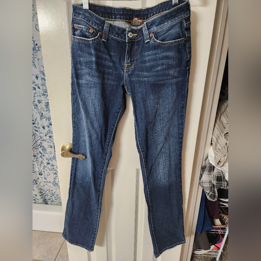 LUCKY - JEANS👖💙 (SZ. 6W × 28L )